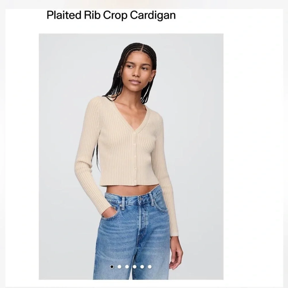 Gap Ribbed Crop Cardigan - Picture 1 of 2